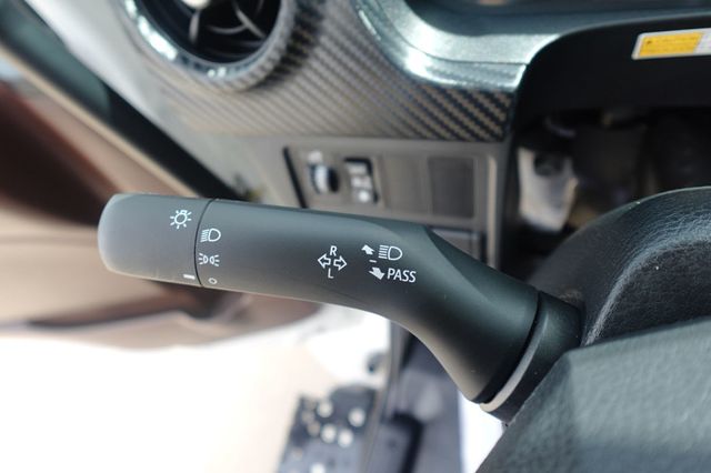 2026 HINO L6AA (26ft Box with Lift Gate) - 23009743 - 43