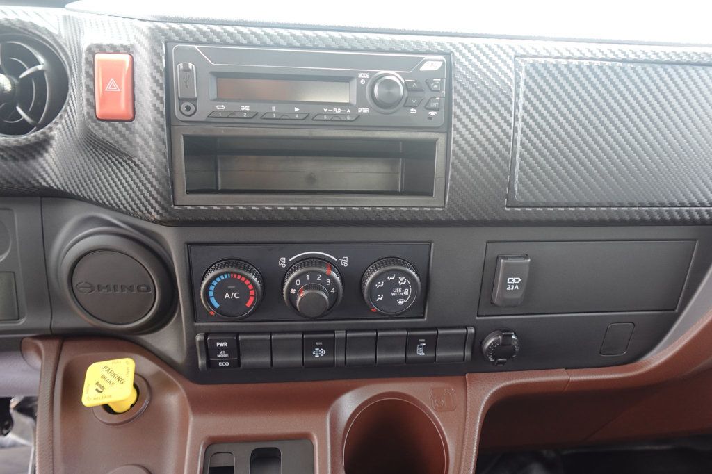 2026 HINO L6AA (26ft Box with Lift Gate) - 23009743 - 49