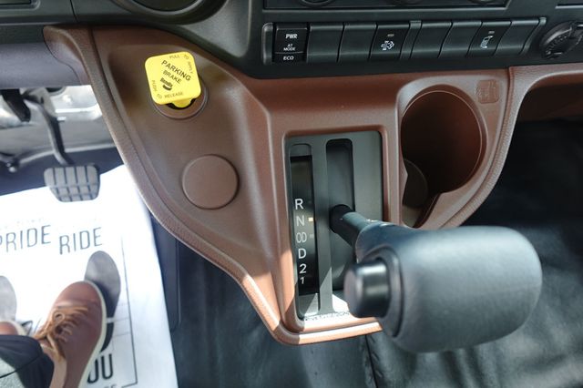 2026 HINO L6AA (26ft Box with Lift Gate) - 23009743 - 51