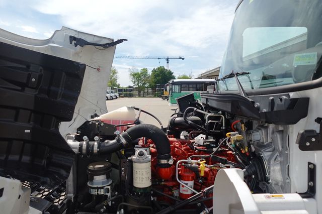 2026 HINO L6AA (26ft Box with Lift Gate) - 23009743 - 66