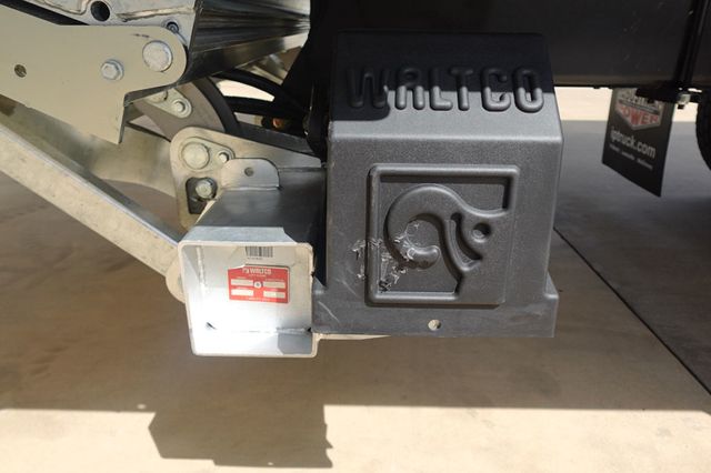 2026 HINO L6AA (26ft Box with Lift Gate) - 23009751 - 17