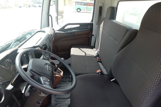 2026 HINO L6AA (26ft Box with Lift Gate) - 23009751 - 40