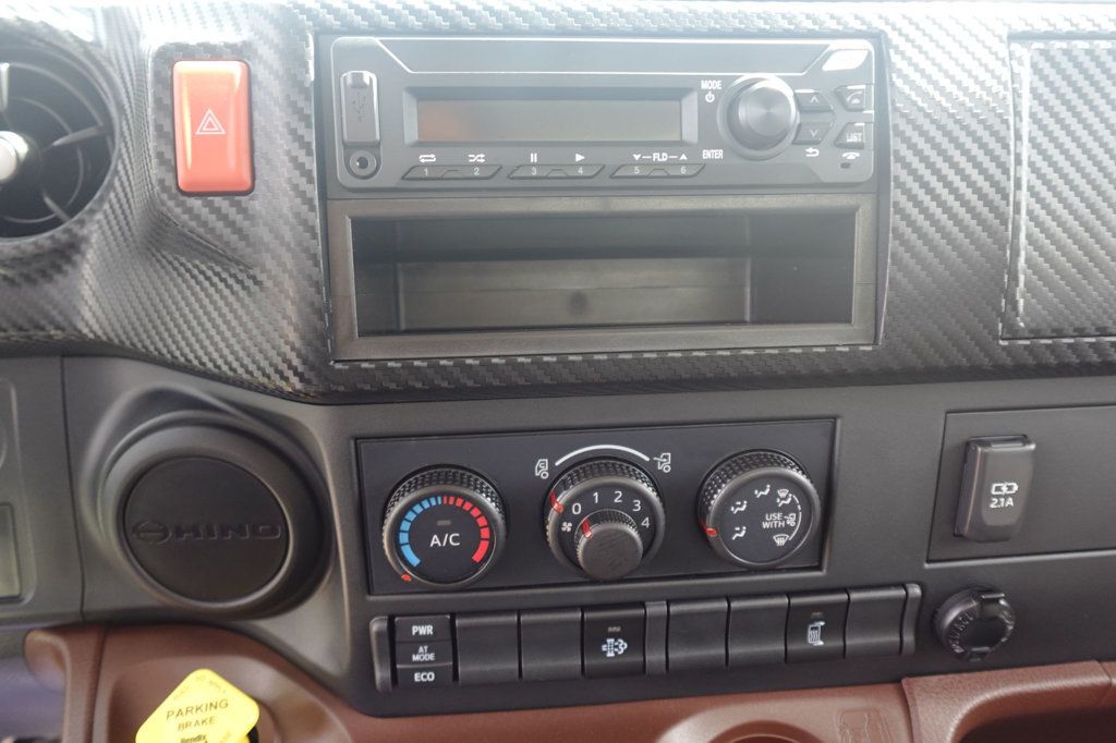 2026 HINO L6AA (26ft Box with Lift Gate) - 23009751 - 49