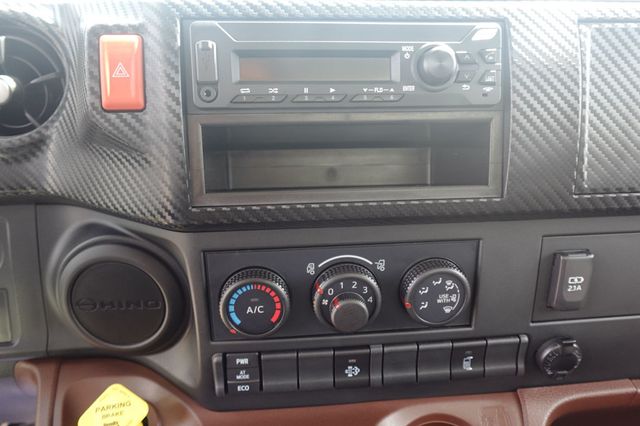 2026 HINO L6AA (26ft Box with Lift Gate) - 23009751 - 49