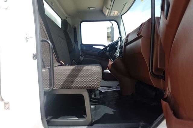 2026 HINO L6AA (26ft Box with Lift Gate) - 23009751 - 56