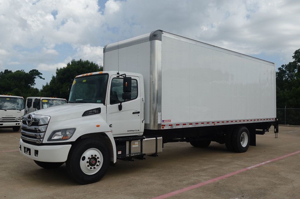 2026 HINO L6AA (26ft Box w/ Lift Gate) - 23035841 - 3
