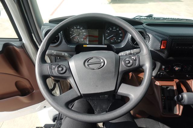 2026 HINO L6AA (26ft Box w/ Lift Gate) - 23035841 - 40