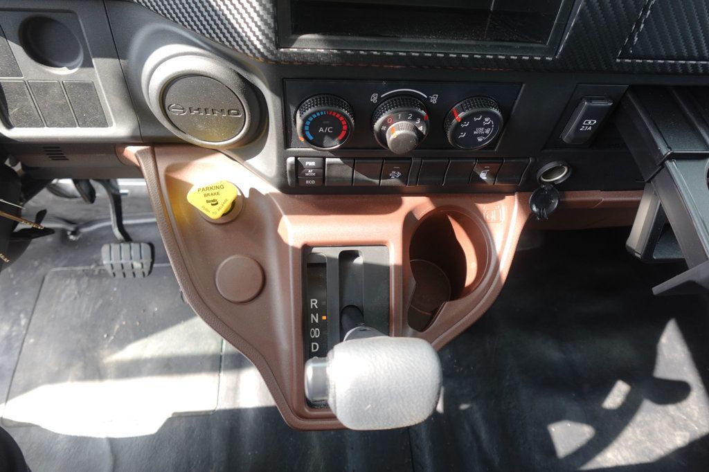2026 HINO L6AA (26ft Box w/ Lift Gate) - 23035841 - 48