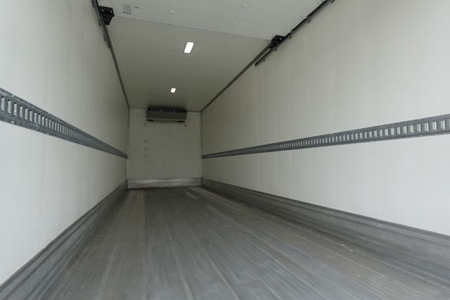 2026 HINO L7 - Derate (26ft Reefer with Lift Gate) - 22899443 - 22