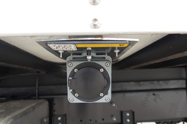 2026 HINO L7 - Derate (26ft Reefer with Lift Gate) - 22899443 - 35