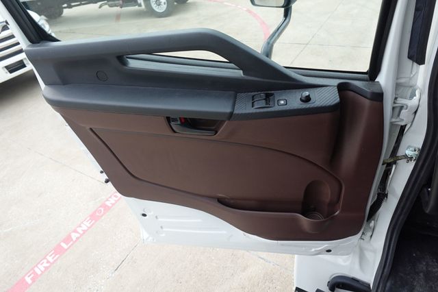 2026 HINO L7 - Derate (26ft Reefer with Lift Gate) - 22899443 - 50