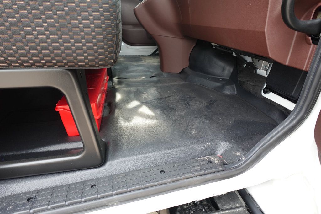 2026 HINO L7 - Derate (26ft Reefer with Lift Gate) - 22899443 - 71