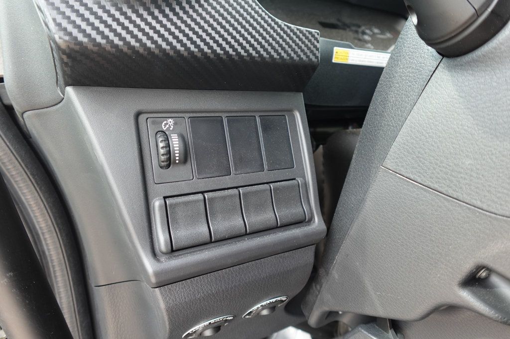 2026 HINO L7 - Derate (26ft Reefer w/ Lift Gate) - 22899442 - 43