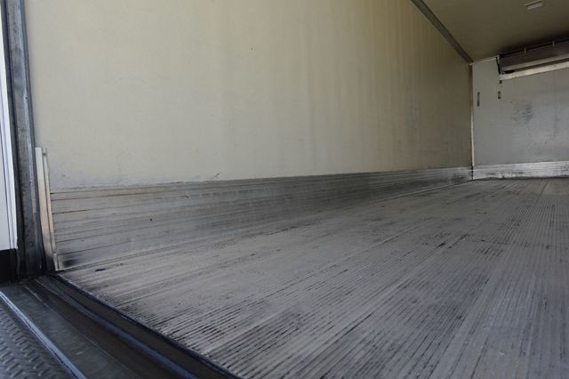 2026 HINO L7A - Derate (26ft Reefer Truck w/ Lift Gate & Ramp) - 23003306 - 25