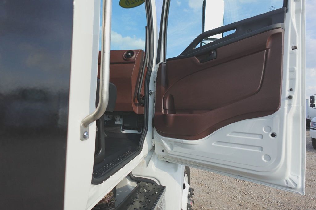 2026 HINO XL8 (24ft Flatbed Truck) - 22948571 - 22