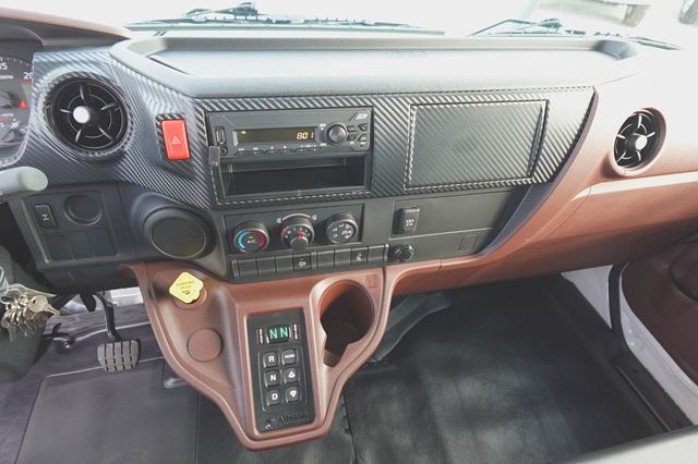 2026 HINO XL8 (24ft Flatbed Truck) - 22948571 - 36