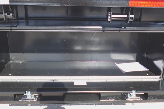 2026 HINO XL8 (24ft Flatbed w/ ICC Bumper) - 22944390 - 17