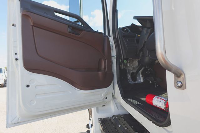 2026 HINO XL8 (Chassis - Diesel) - 22948555 - 11