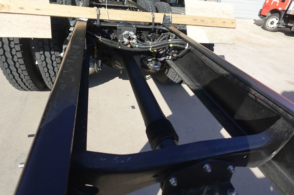 2026 HINO XL8 (Chassis - Diesel) - 22981574 - 17