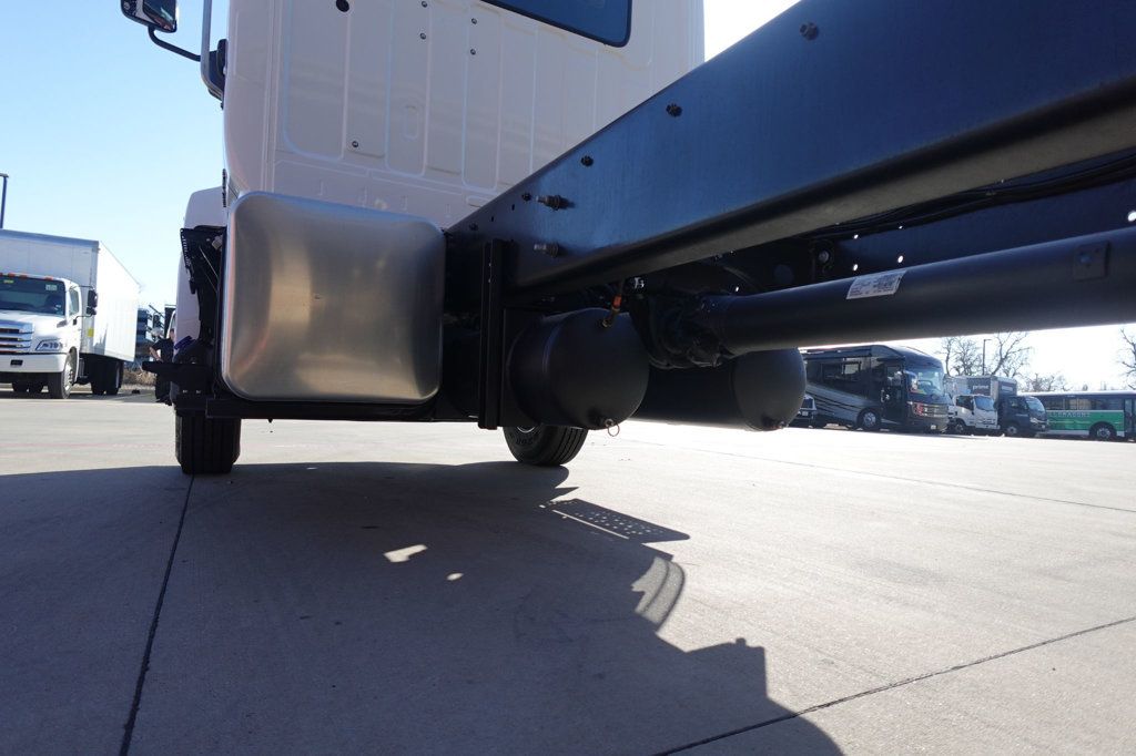 2026 HINO XL8 (Chassis - Diesel) - 22981574 - 32