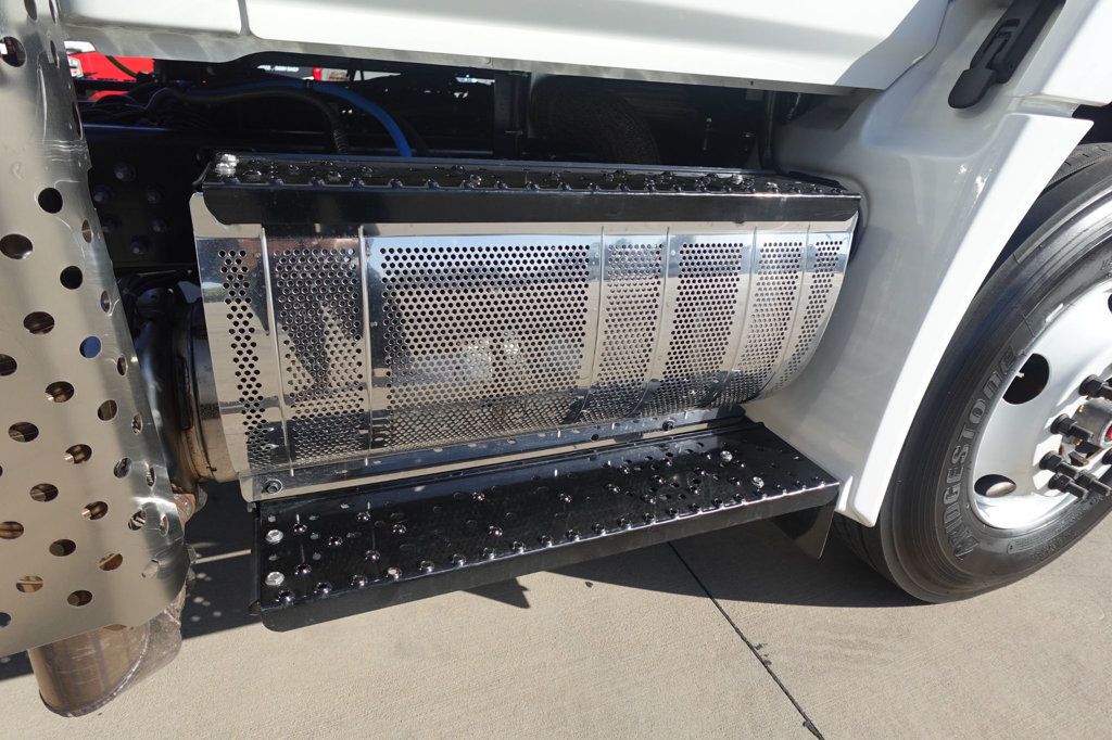 2026 HINO XL8 Tractor - 22946512 - 10