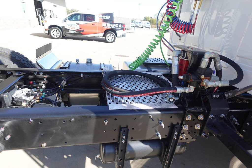 2026 HINO XL8 Tractor - 22946512 - 18