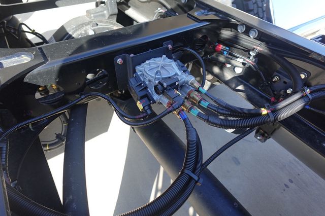 2026 HINO XL8 Tractor - 22946512 - 19