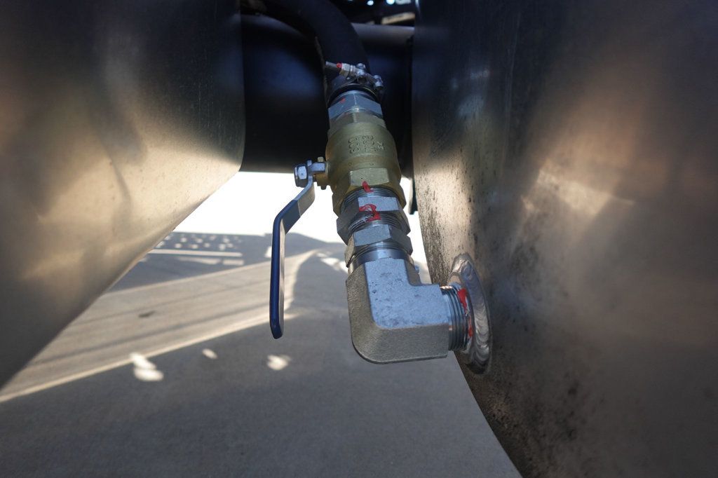 2026 HINO XL8 Tractor - 22946512 - 31