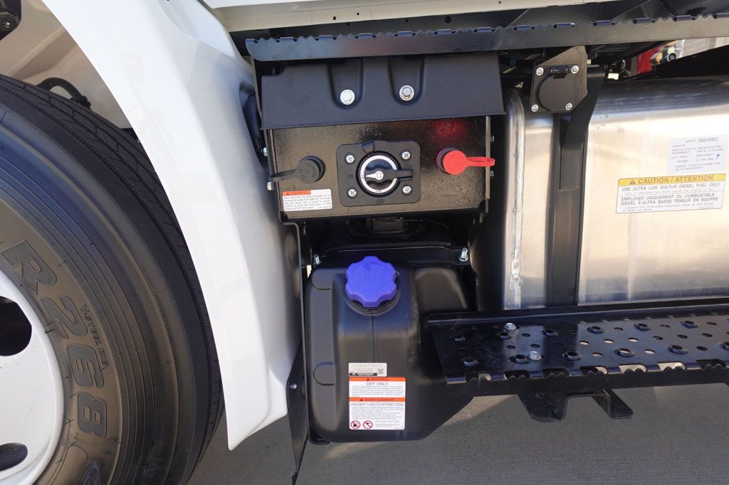 2026 HINO XL8 Tractor - 22946512 - 35