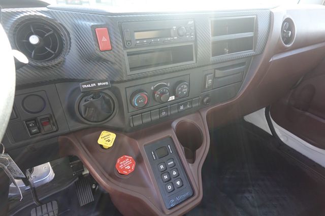 2026 HINO XL8 Tractor - 22946512 - 46