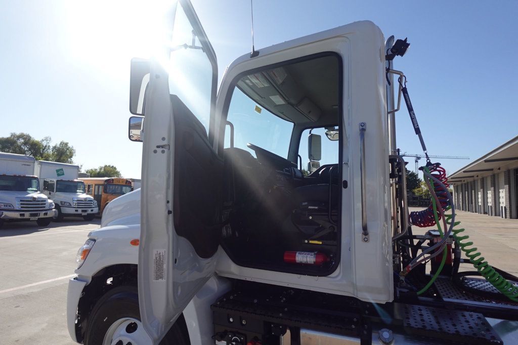 2026 HINO XL8 Tractor - 22946512 - 59