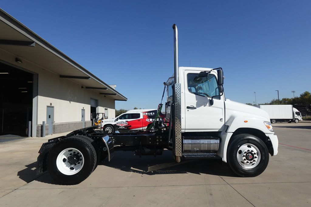 2026 HINO XL8 Tractor - 22946512 - 8