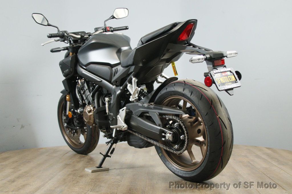 2026 Honda CB650R E-Clutch 1 Available Now! - 22984073 - 11