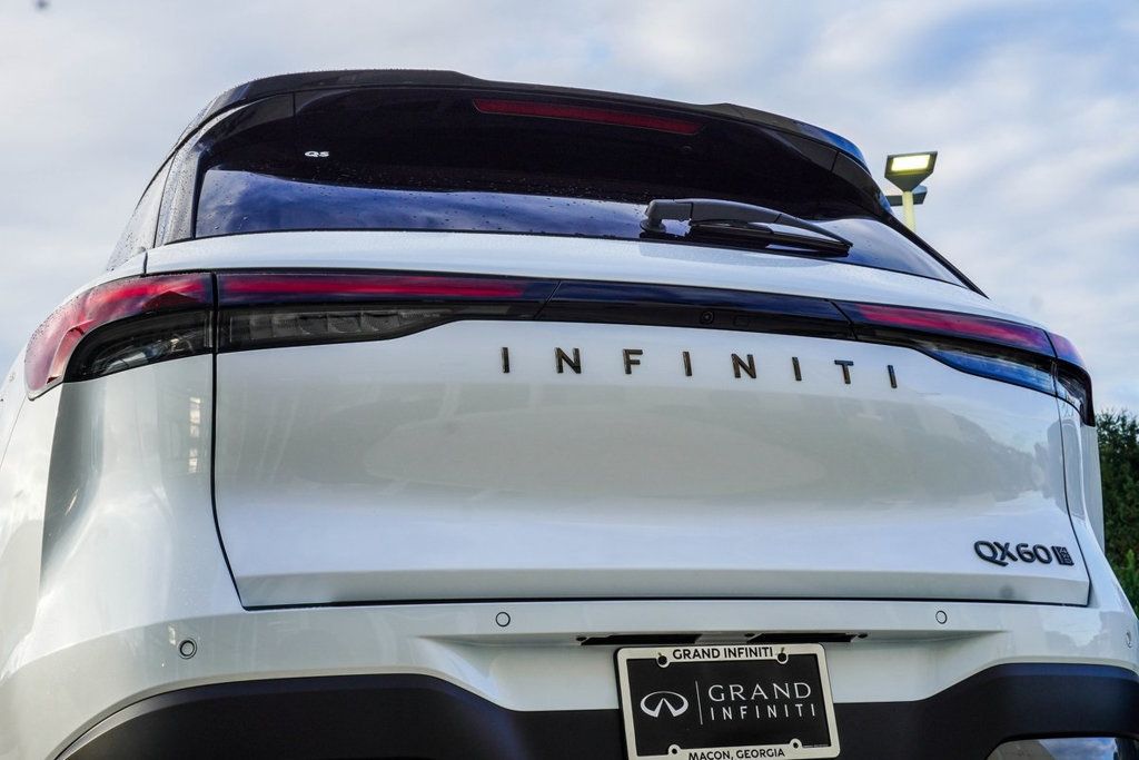 2026 Infiniti QX60 Autograph AWD photo 12