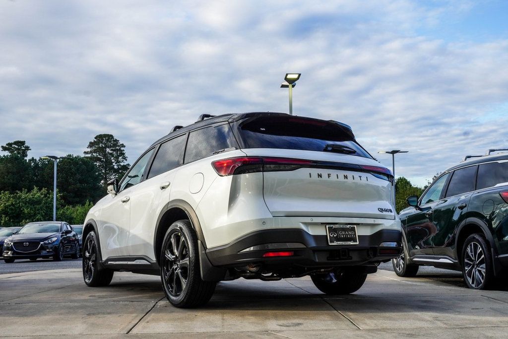 2026 Infiniti QX60 Autograph AWD photo 9