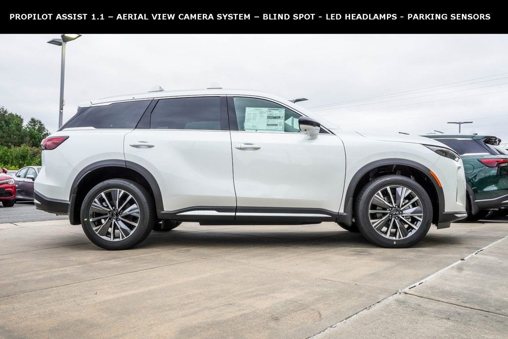 2026 Infiniti QX60 Luxe AWD photo 2