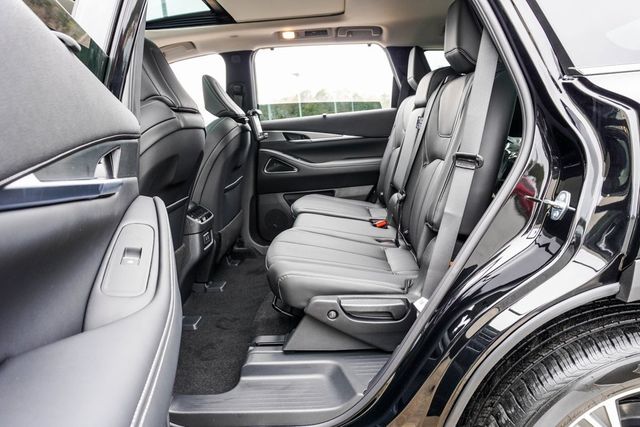 2026 INFINITI QX60 LUXE AWD - 22949340 - 36