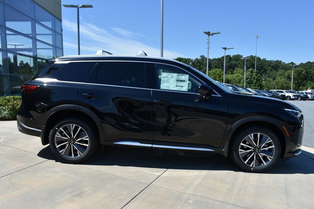2026 Infiniti QX60 Luxe photo 10
