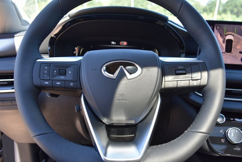 2026 Infiniti QX60 Luxe photo 20