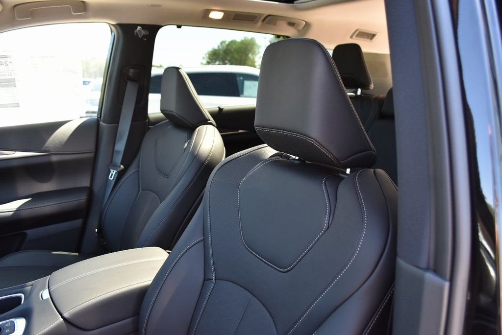 2026 Infiniti QX60 Luxe photo 30
