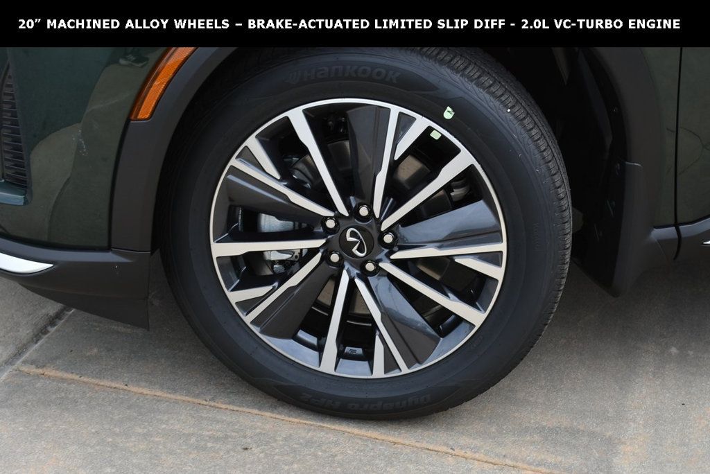 2026 Infiniti QX60 Luxe photo 3