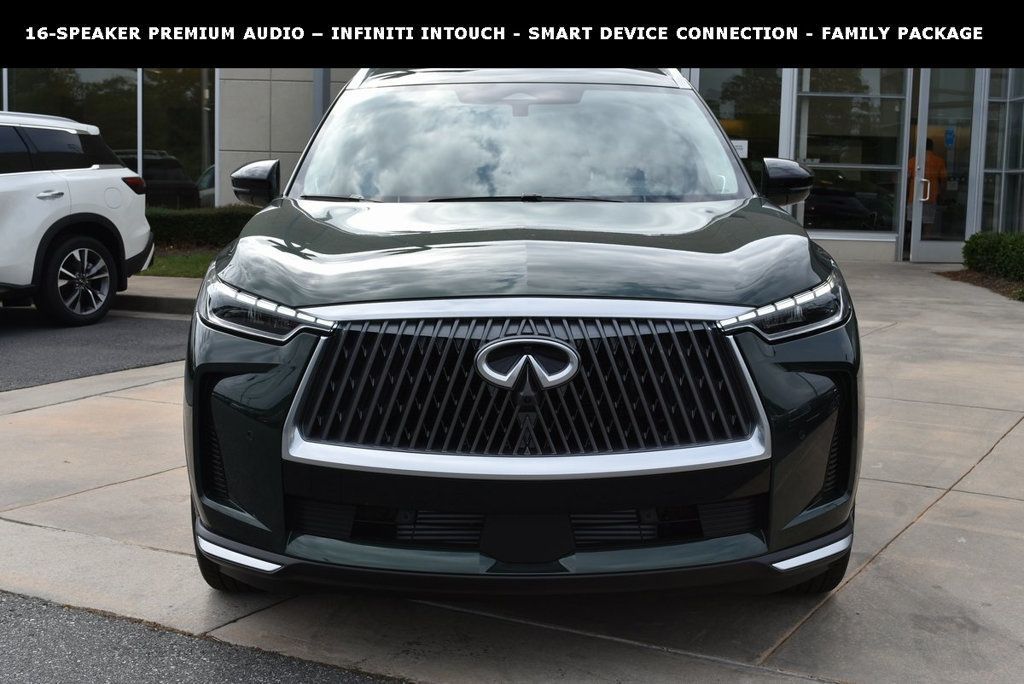 2026 Infiniti QX60 Luxe photo 4