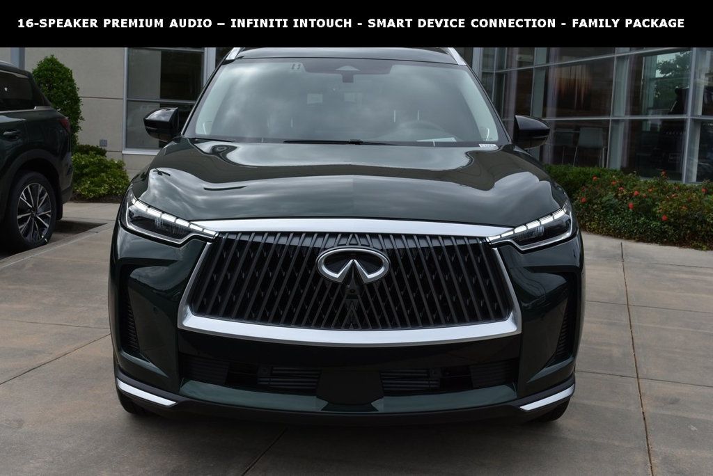 2026 Infiniti QX60 Luxe photo 4