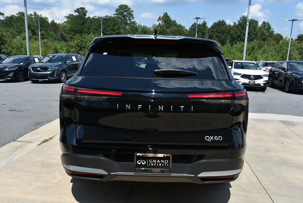 2026 Infiniti QX60 Pure photo 13