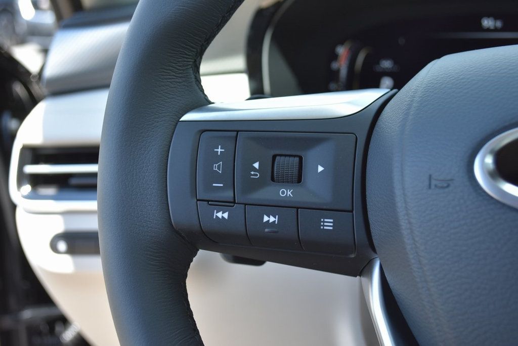 2026 Infiniti QX60 Pure photo 27
