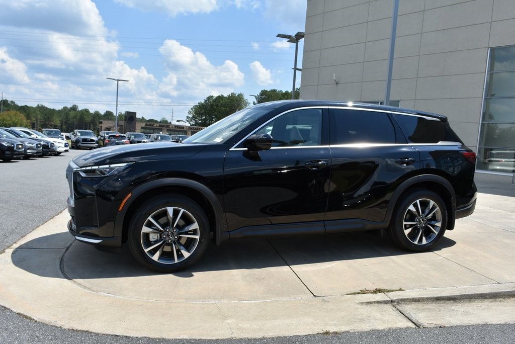 2026 Infiniti QX60 Pure photo 8