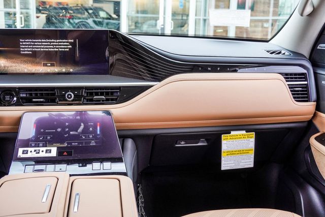 2026 INFINITI QX80 LUXE AWD - 22949304 - 17