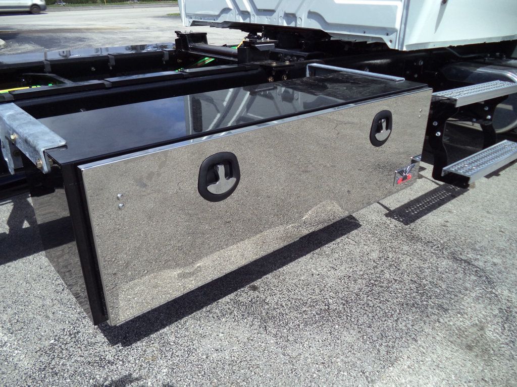 2026 International MV607 Crew Cab w/ 22' JerrDan Car Carrier 6 Ton Low Pro Wide Rollback - 23014845 - 14