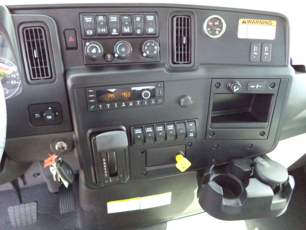 2026 International MV607 Crew Cab w/ 22' JerrDan Car Carrier 6 Ton Low Pro Wide Rollback - 23014845 - 40