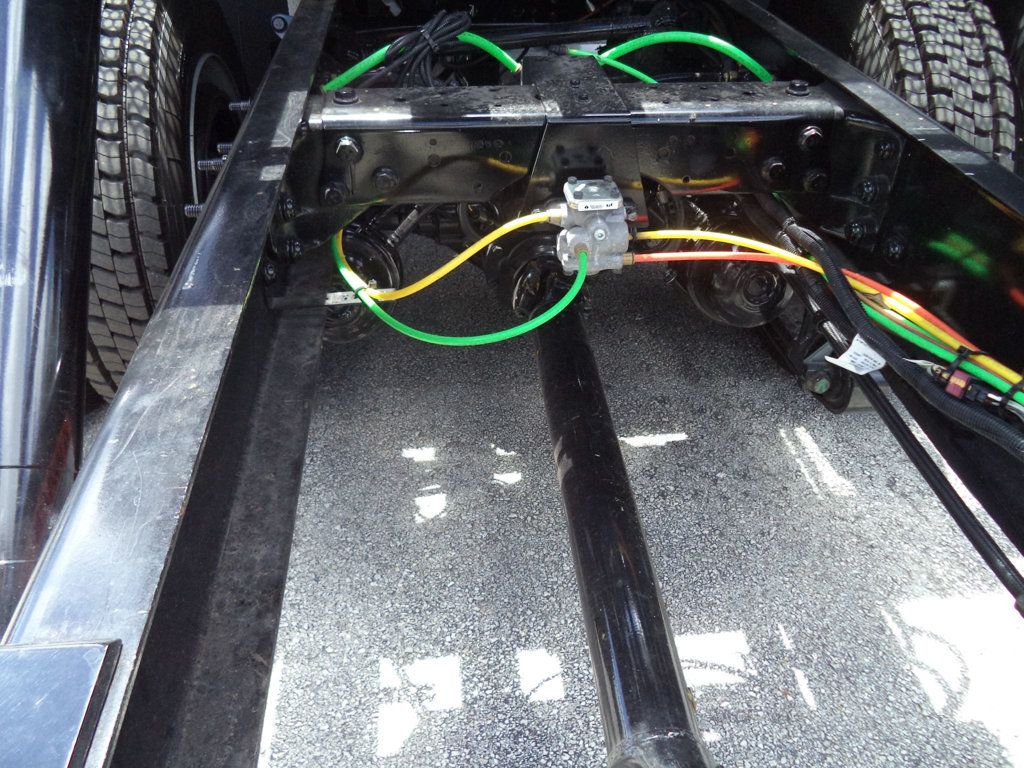 2026 International MV607 Crew Cab w/ 22' JerrDan Shark 6 Ton Low Pro Wide Rollback - 23020987 - 37